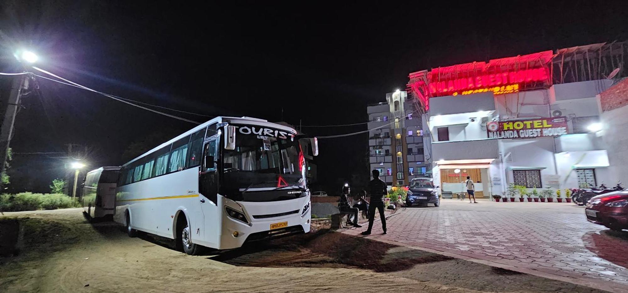 Hotel Nalanda Guest House Exterior photo