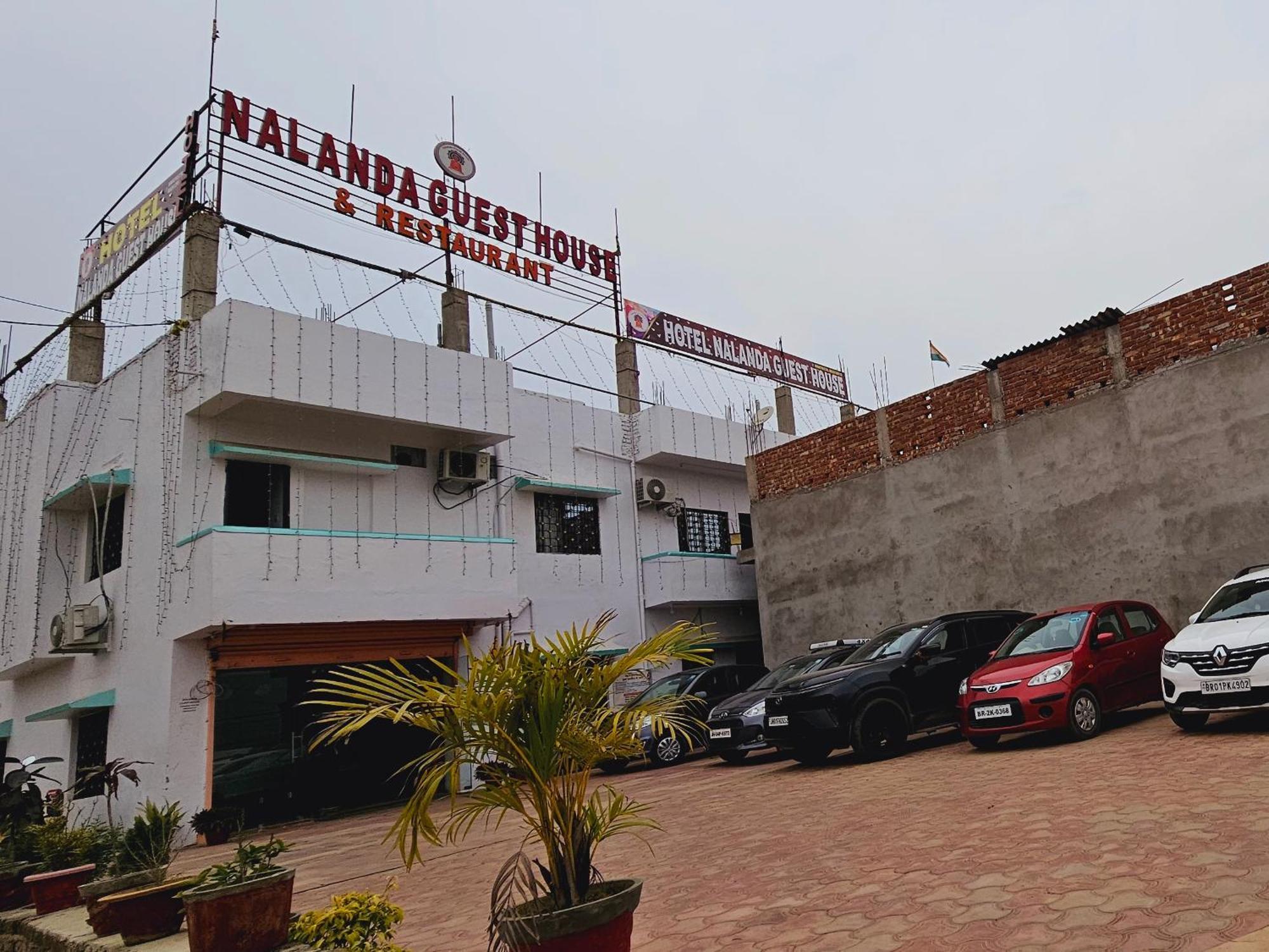 Hotel Nalanda Guest House Exterior photo