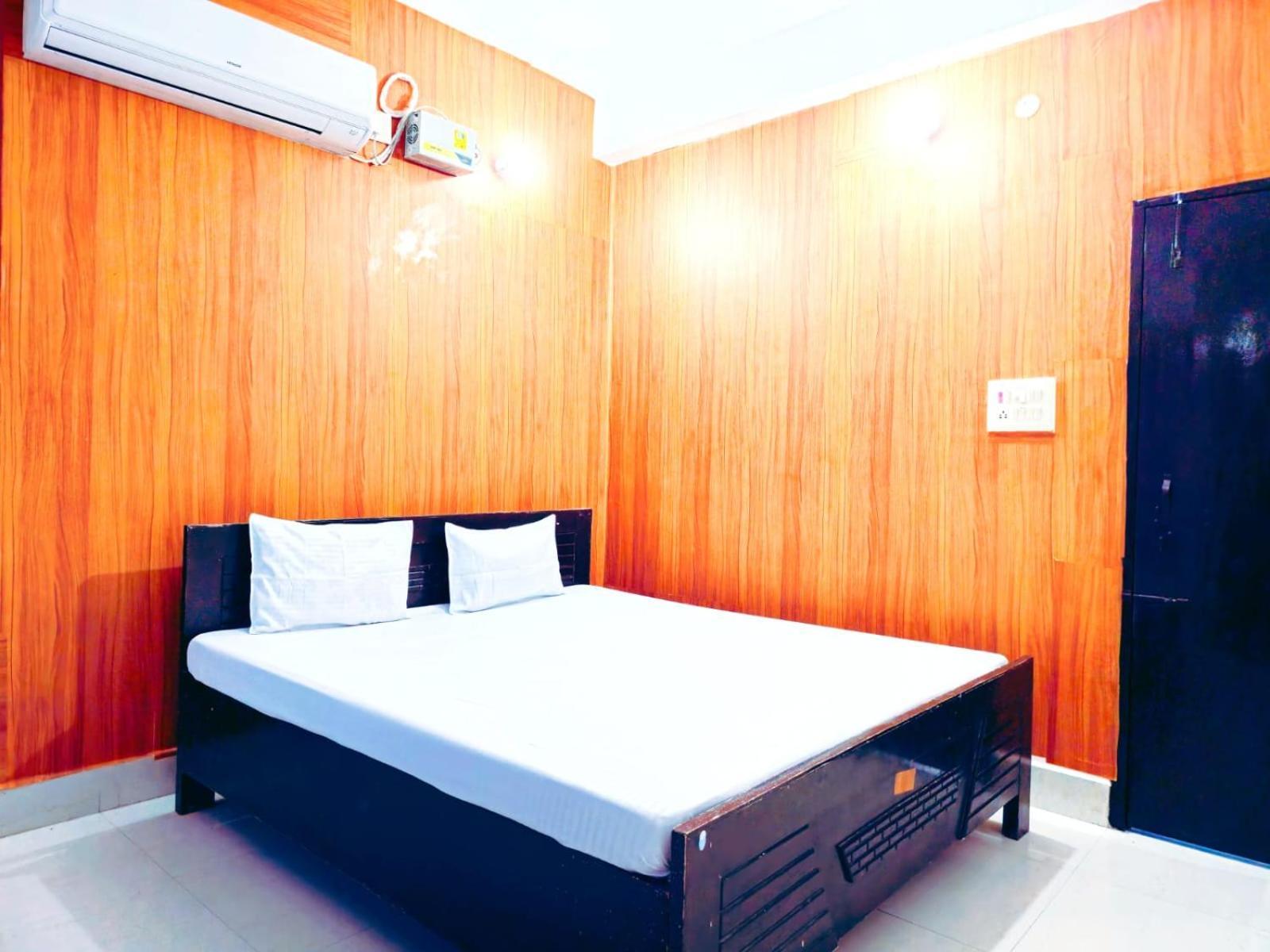Hotel Nalanda Guest House Exterior photo